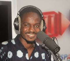 GUINEE / Interpellé au 5è jour du drame de Maneah/ Le journaliste Boulléré libéré, C’est la Guinée qui gagne (Alpha Abdoulaye Diallo, DP de Le Populaire)